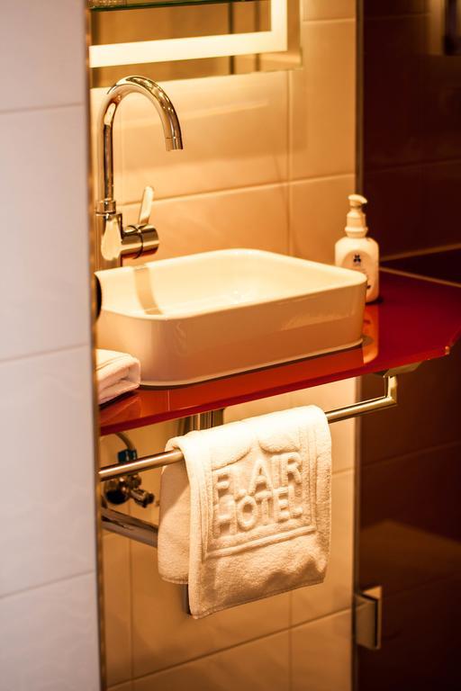 Hotel Waldkrug Дельбрюк Экстерьер фото